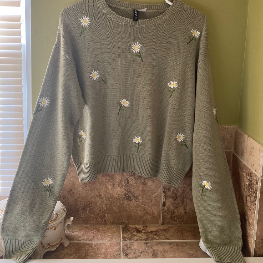 Floral sweater